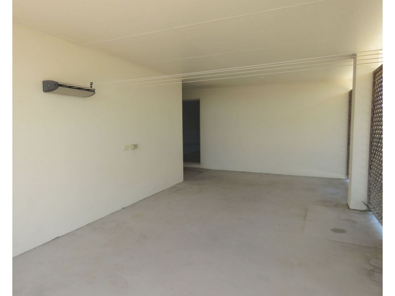 182 Queens Road, Bowen QLD 4805