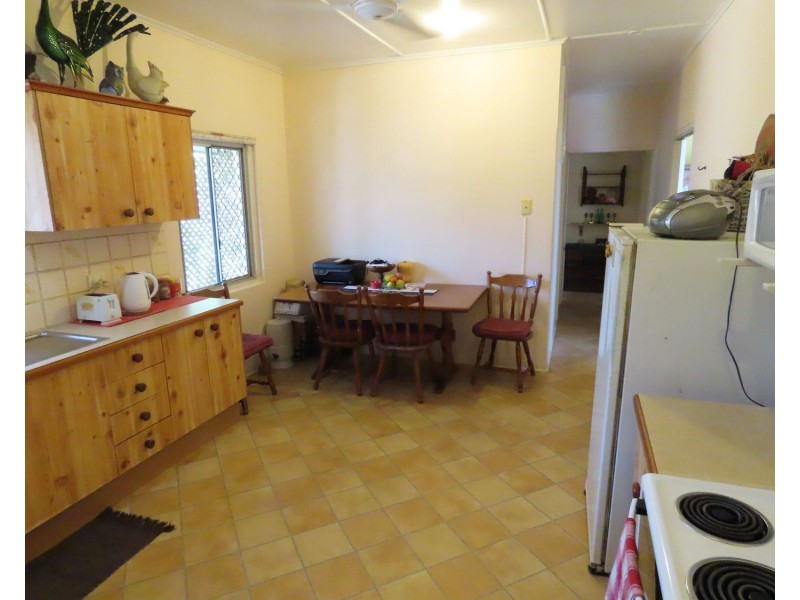 48 Kennedy Street, Bowen QLD 4805