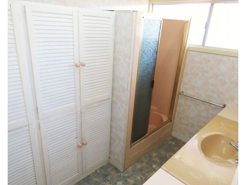 21 Elphinstone Street, Bowen QLD 4805