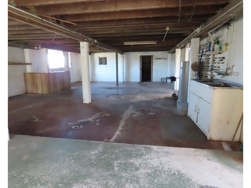 21 Elphinstone Street, Bowen QLD 4805