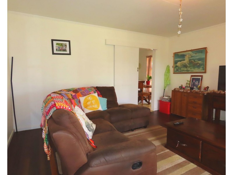 25 Tollington Road, Bowen QLD 4805