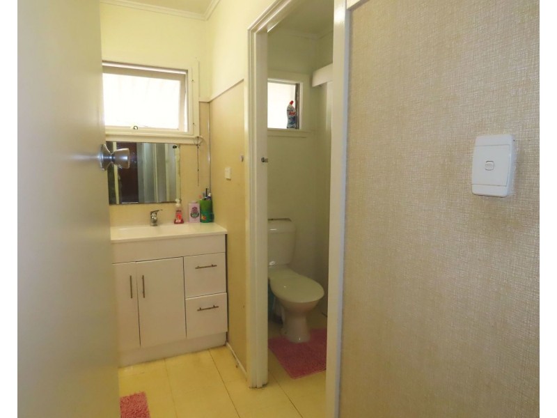 25 Tollington Road, Bowen QLD 4805