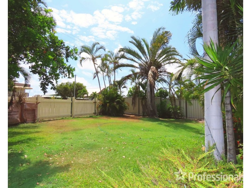 25 Tollington Road, Bowen QLD 4805
