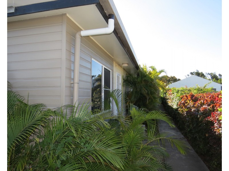 1-4/16 Powell Street, Bowen QLD 4805