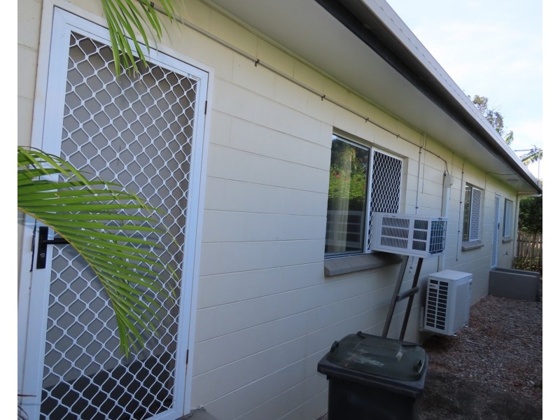 1-4/16 Powell Street, Bowen QLD 4805