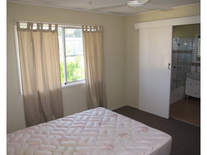 78 Gordon Street, Bowen QLD 4805