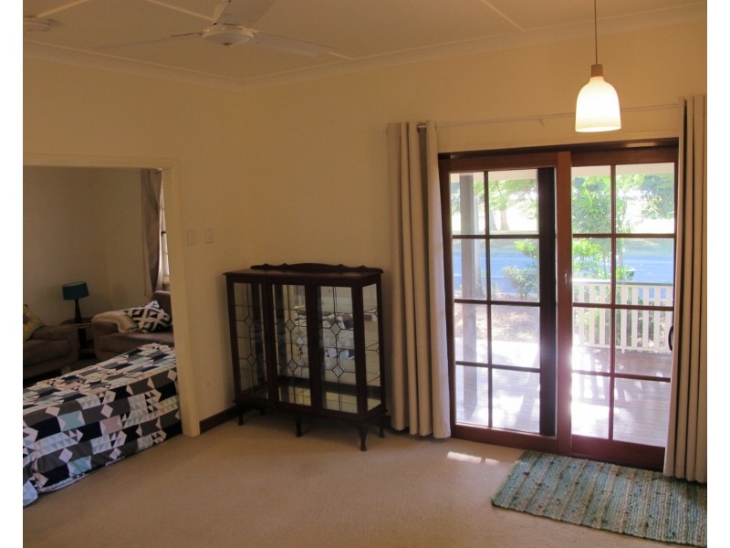 21 Golf Links Road, Bowen QLD 4805