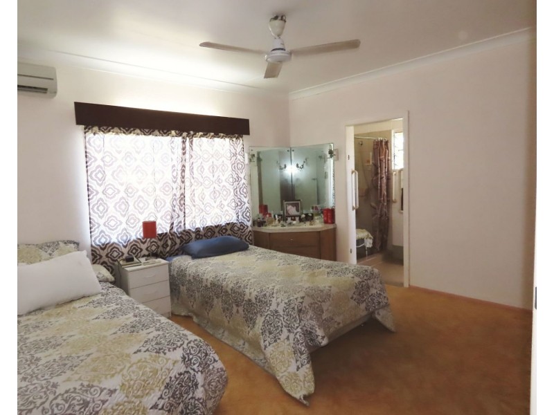 119 Hillview Road, Bowen QLD 4805