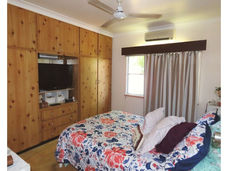 119 Hillview Road, Bowen QLD 4805