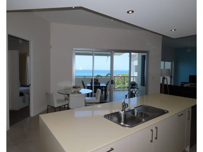 28/2b Horseshoe Bay Road, Bowen QLD 4805