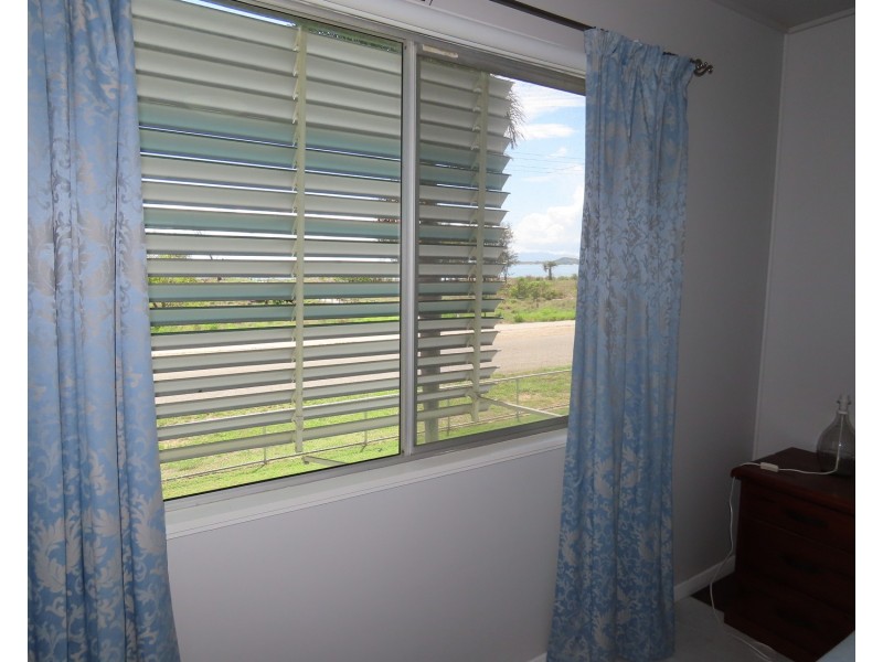 95 Queens Beach Esplanade, Bowen QLD 4805