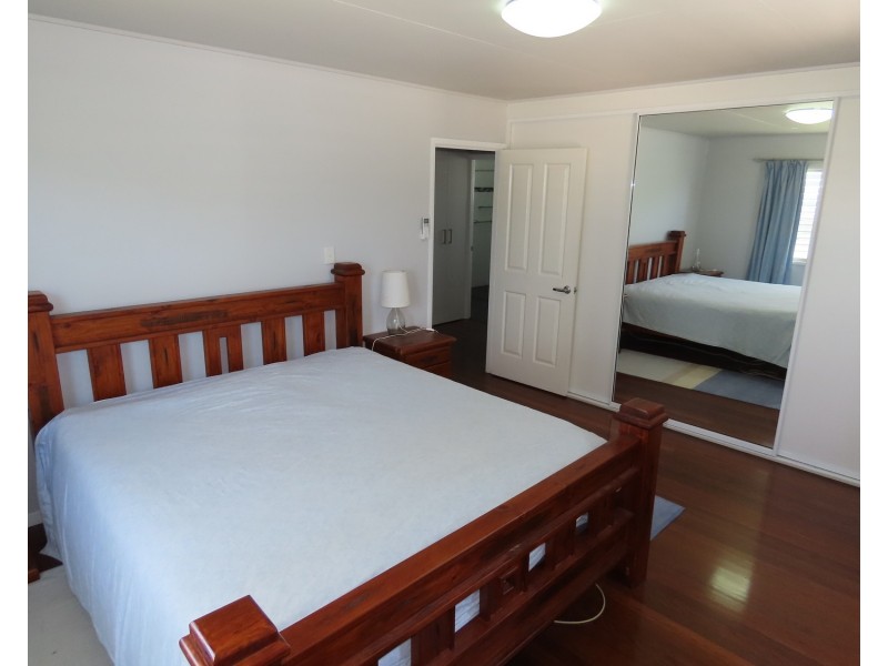 95 Queens Beach Esplanade, Bowen QLD 4805