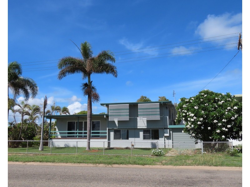 95 Queens Beach Esplanade, Bowen QLD 4805