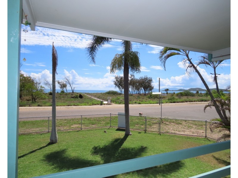 95 Queens Beach Esplanade, Bowen QLD 4805