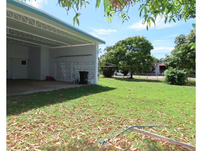 95 Queens Beach Esplanade, Bowen QLD 4805