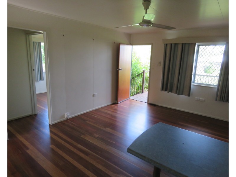 2/12 Verna Street, Bowen QLD 4805