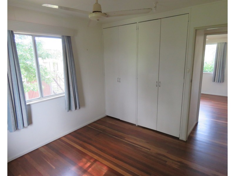 2/12 Verna Street, Bowen QLD 4805