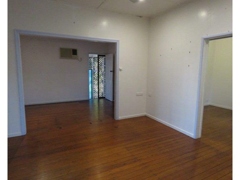 100 Williams Street, Bowen QLD 4805