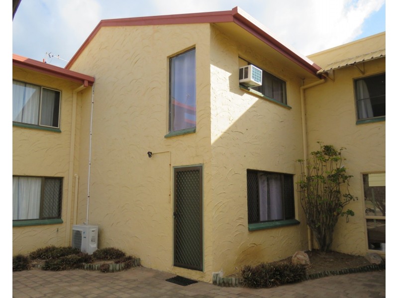 3/2A Powell Street, Bowen QLD 4805
