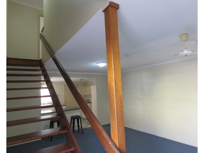 3/2A Powell Street, Bowen QLD 4805