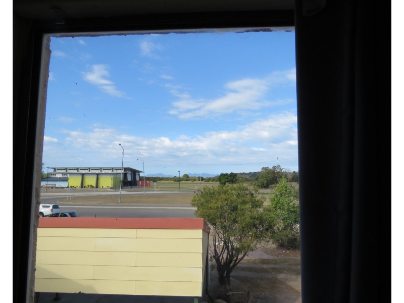 3/2A Powell Street, Bowen QLD 4805