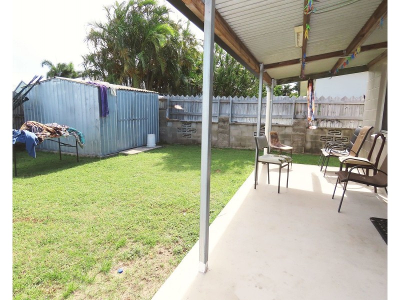 105 Hillview Road, Bowen QLD 4805