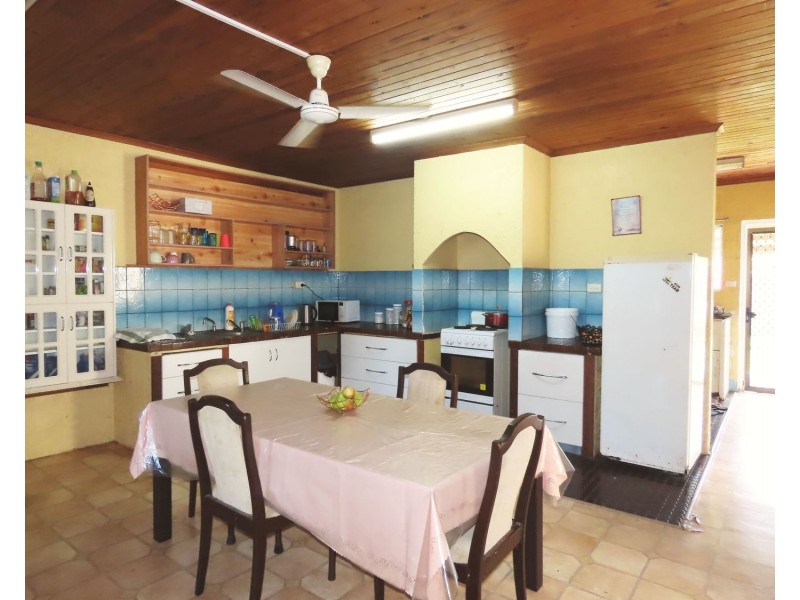 105 Hillview Road, Bowen QLD 4805