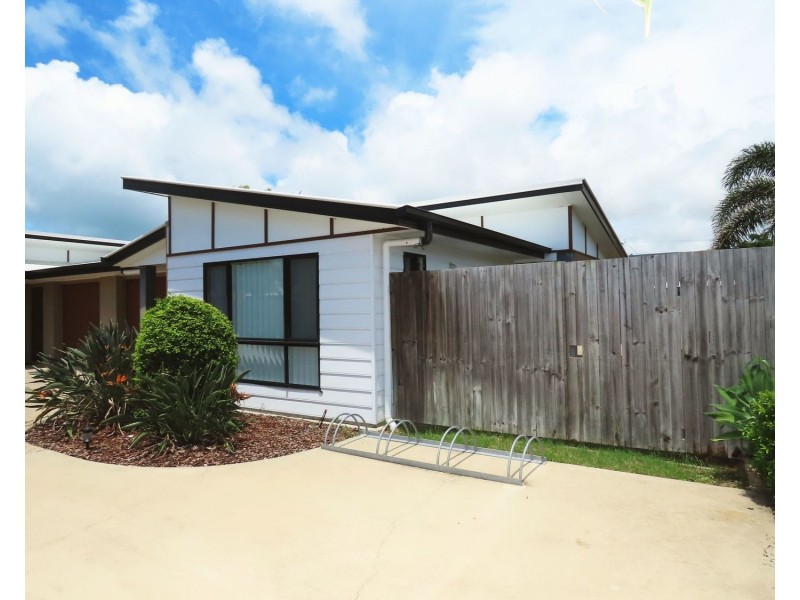 4/10 Gordon Street, Bowen QLD 4805