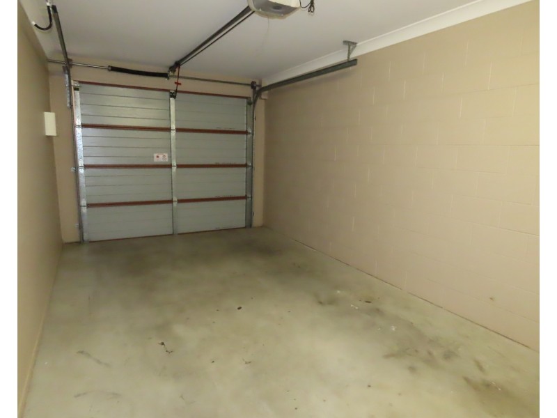 4/10 Gordon Street, Bowen QLD 4805