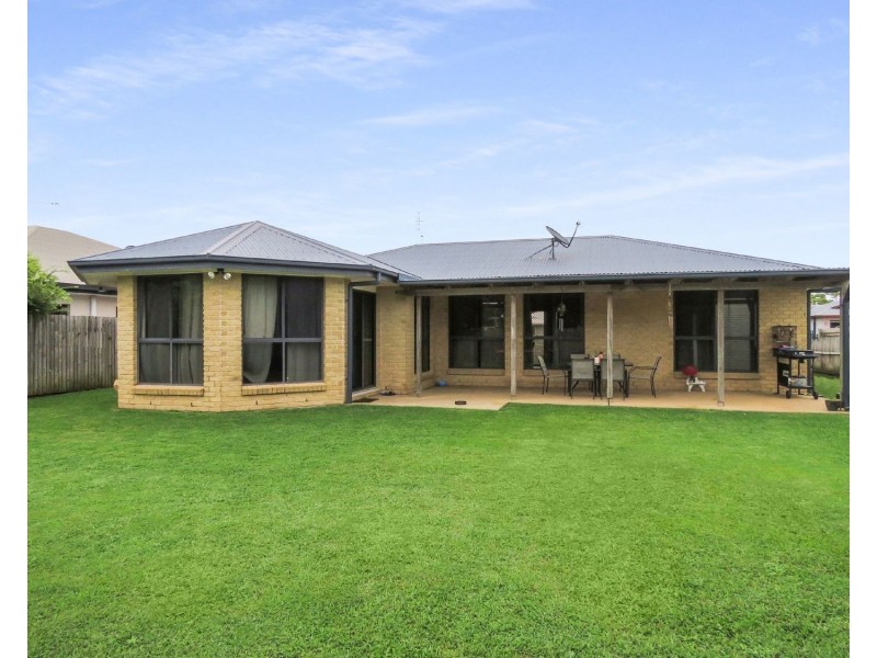 13 Kirkpatrick Court, Bowen QLD 4805