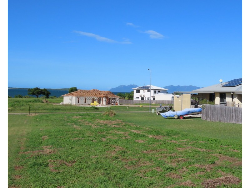 13 Bayside Court, Bowen QLD 4805