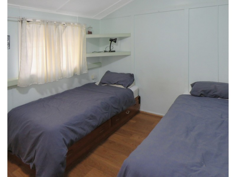 40-42 Poole Street, Bowen QLD 4805