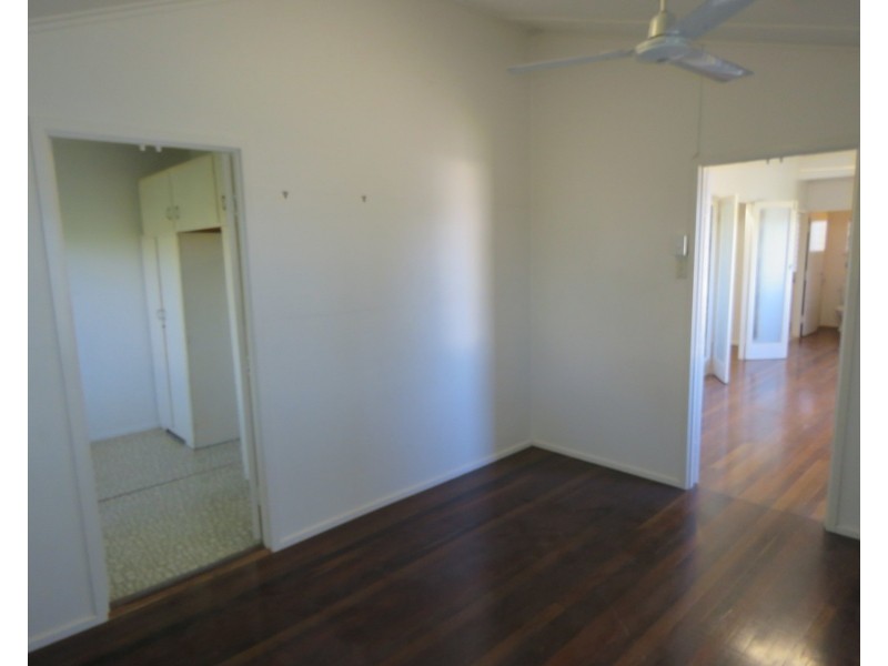 18 Hay Street, Bowen QLD 4805