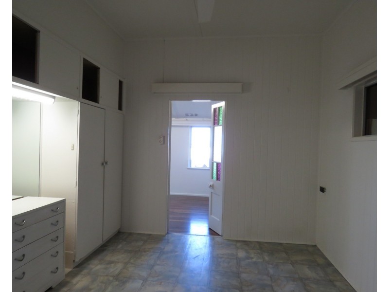 18 Hay Street, Bowen QLD 4805