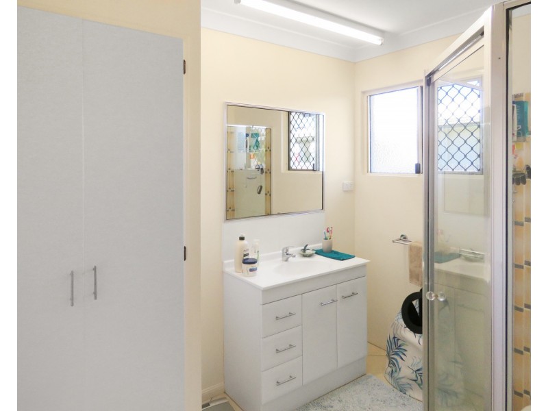 5 Lemon Grove, Bowen QLD 4805