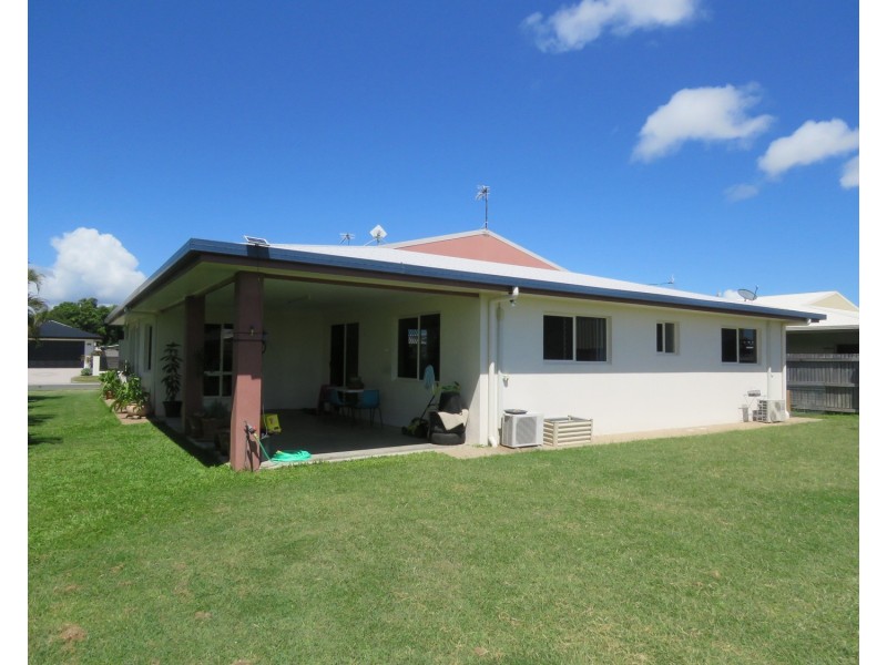 5 Lemon Grove, Bowen QLD 4805