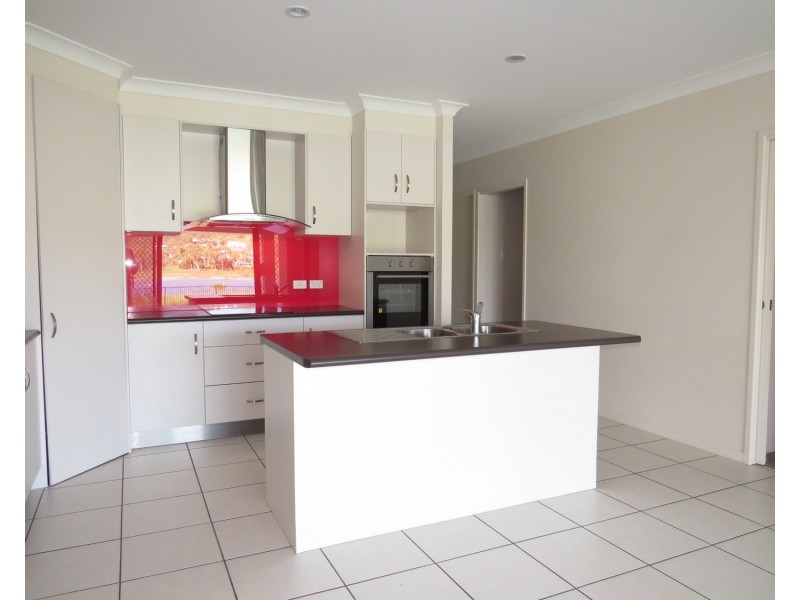 34 Scenic Crescent, Bowen QLD 4805