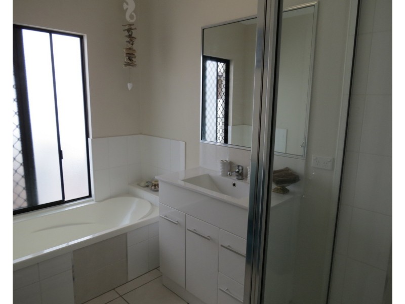 34 Scenic Crescent, Bowen QLD 4805