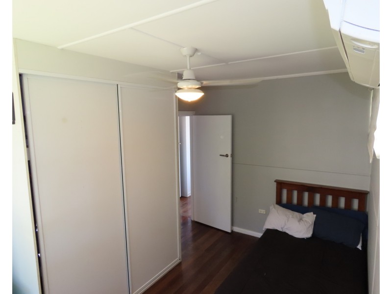 22a Sinclair Street, Bowen QLD 4805