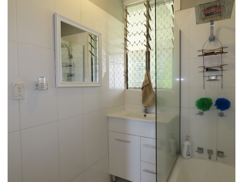 22a Sinclair Street, Bowen QLD 4805