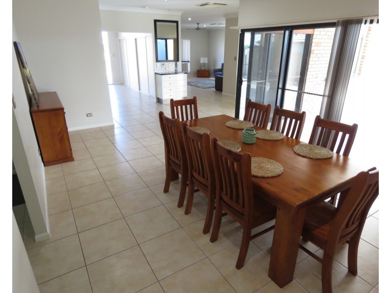 9 Banks Drive, Bowen QLD 4805