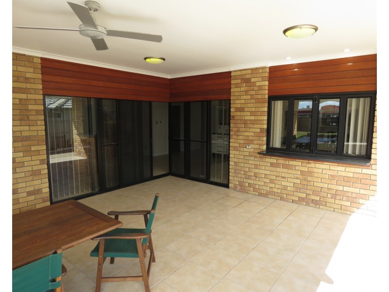 9 Banks Drive, Bowen QLD 4805