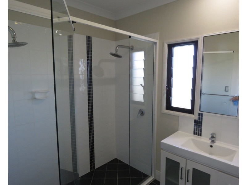 9 Banks Drive, Bowen QLD 4805