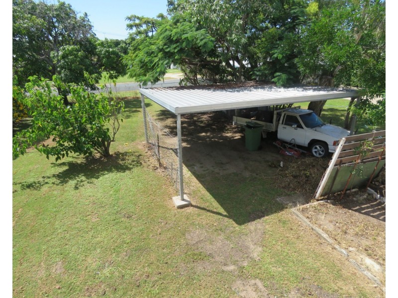 86 Herbert Street, Bowen QLD 4805