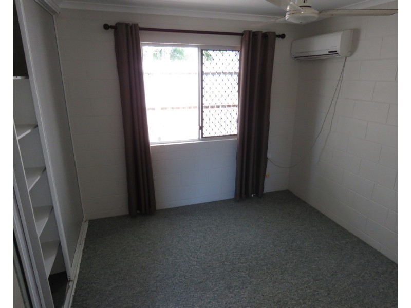 3/43 Crofton Street, Bowen QLD 4805