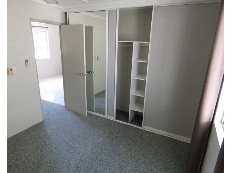 3/43 Crofton Street, Bowen QLD 4805