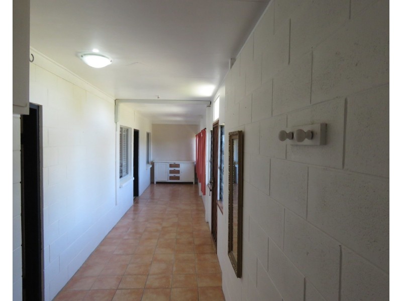 17 Elphinstone Street, Bowen QLD 4805