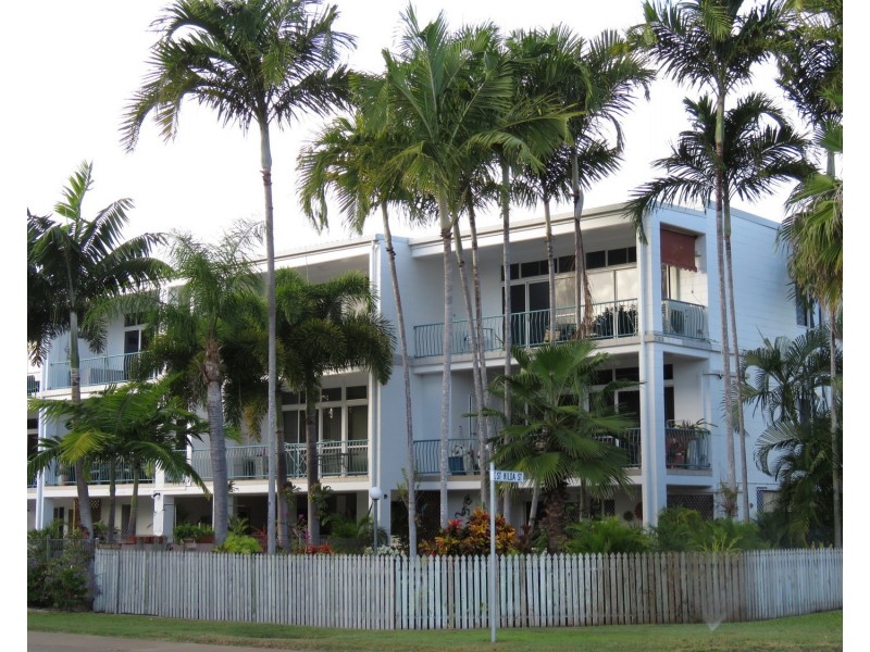 11/89 Horseshoe Bay Road, Bowen QLD 4805