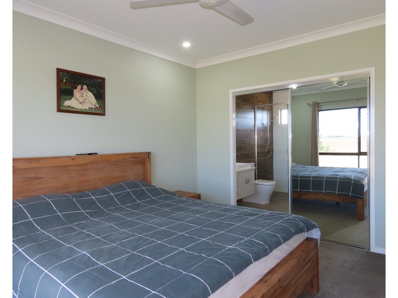 11 Sandy Lane, Bowen QLD 4805