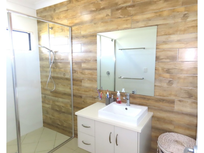 11 Sandy Lane, Bowen QLD 4805